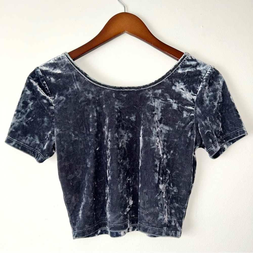 Velvet Blue Crop Top‎
